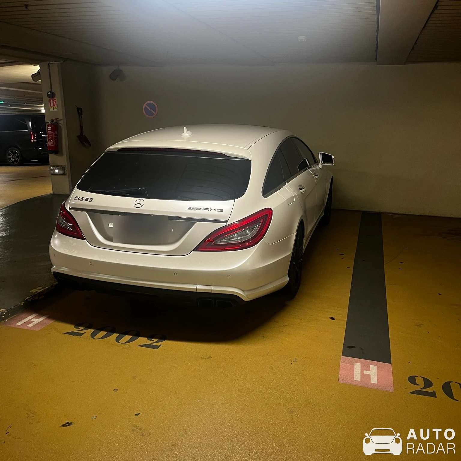 Mercedes-Benz CLS 63 S AMG X218 Shooting Brake spotted in Sanremo