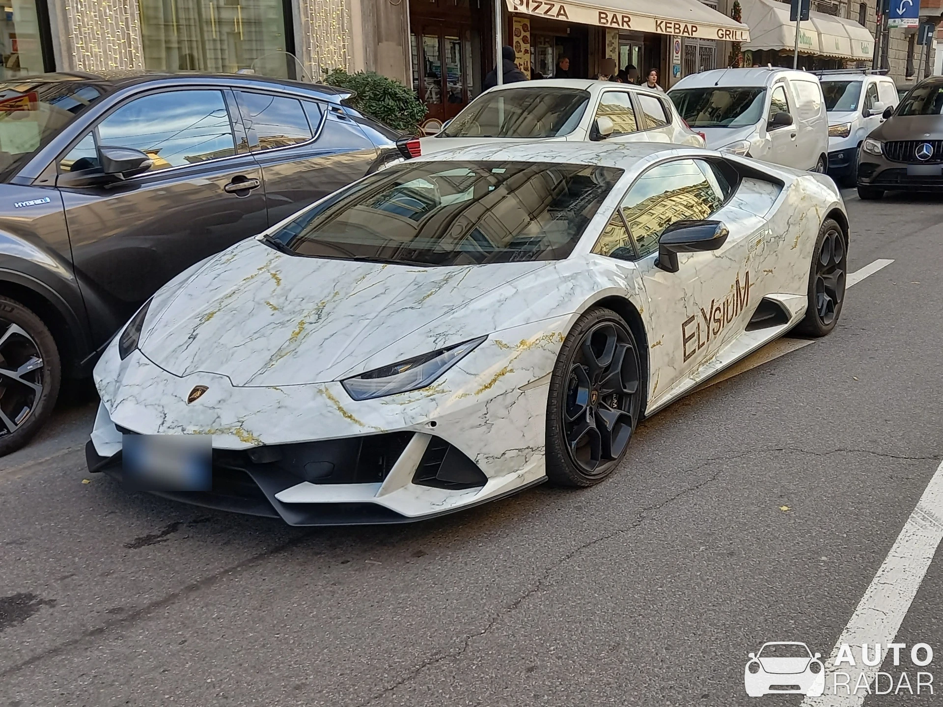 Lamborghini Huracán LP640-4 EVO spotted in Milan, Italy