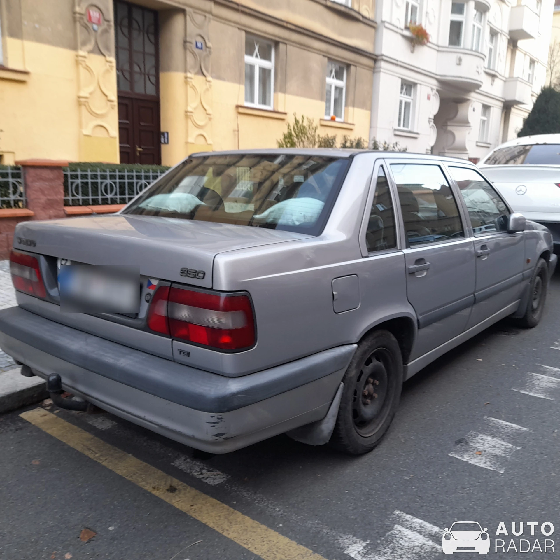 Volvo 850 R spotted in Praha