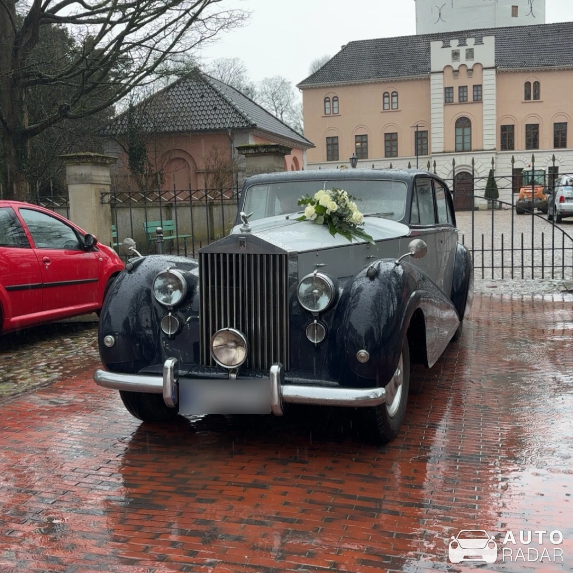 Rolls-Royce Silver Wraith spotted in Jever