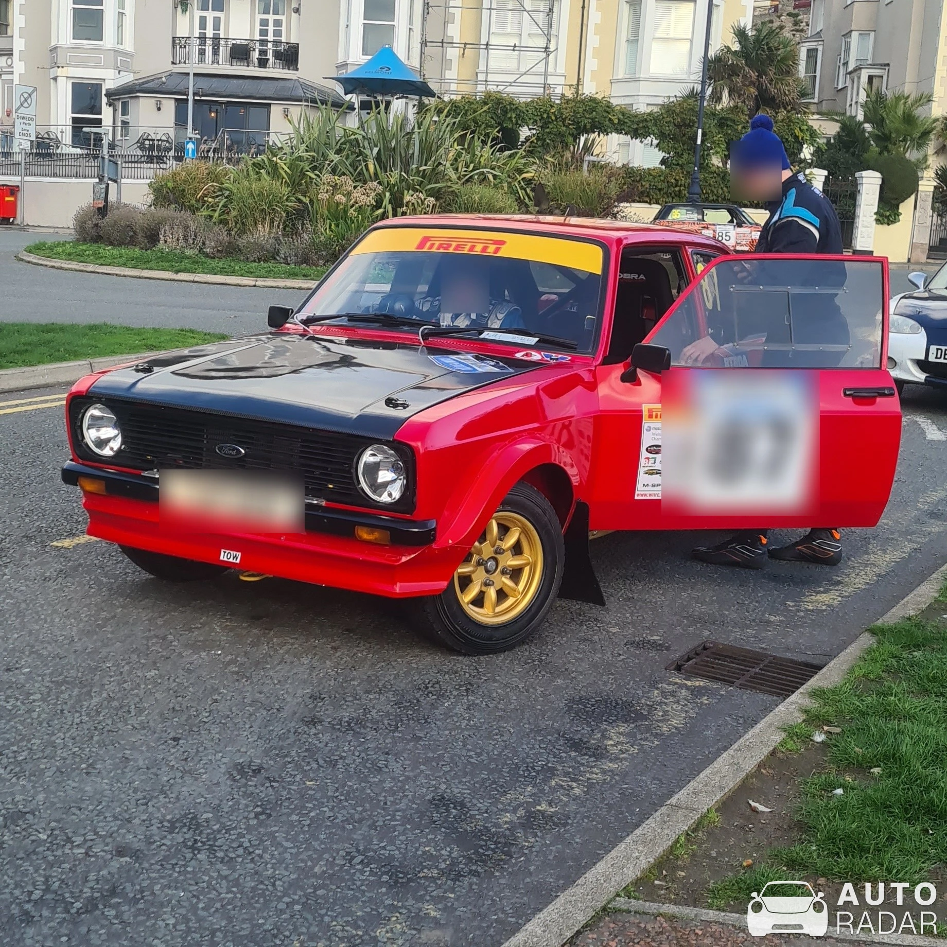 Ford Escort MkII RS1800 spotted in Llandudno