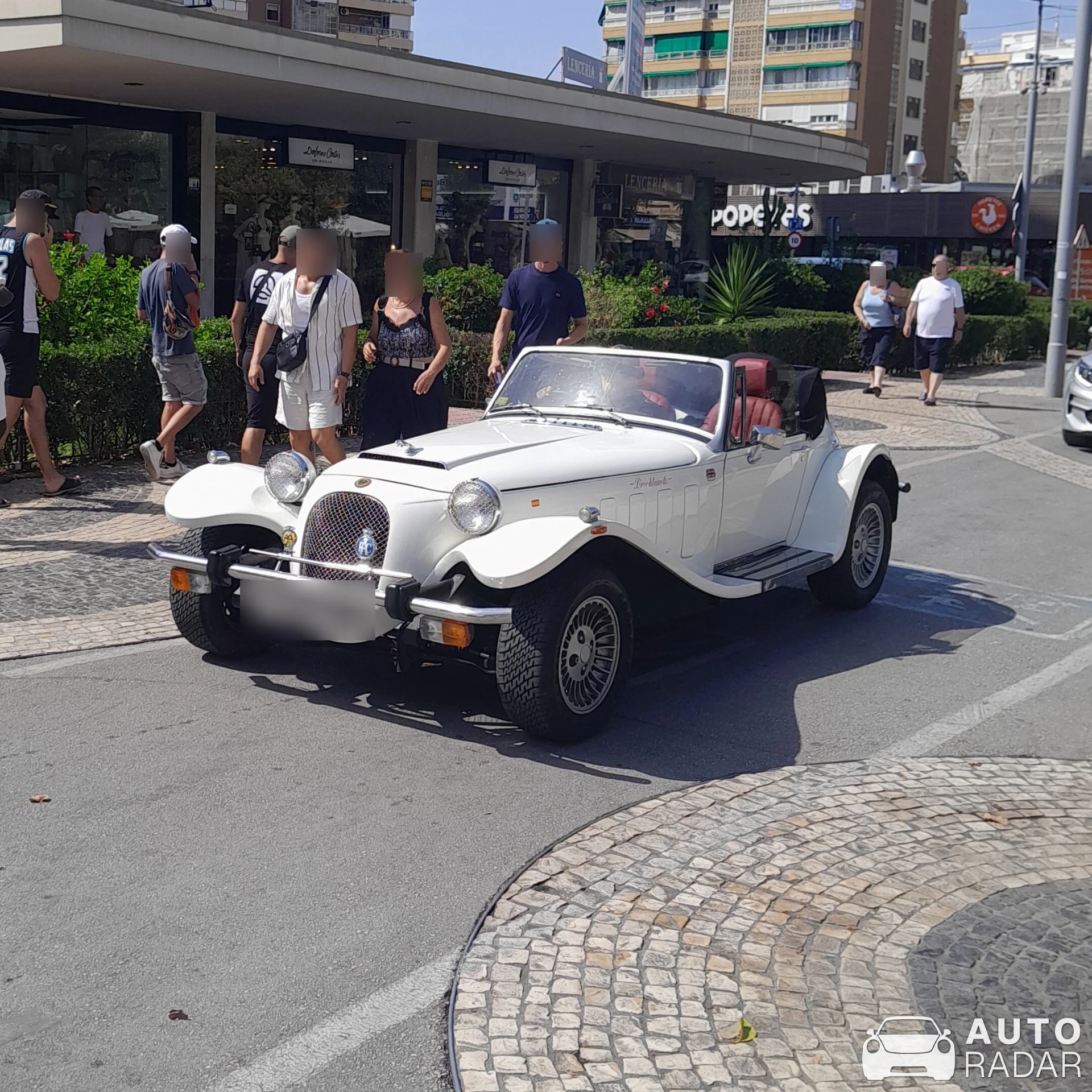 Panther Kallista spotted in Benidorm