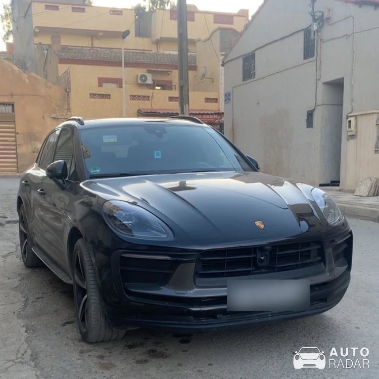 Porsche Macan spotted in Tazmalt, Algeria