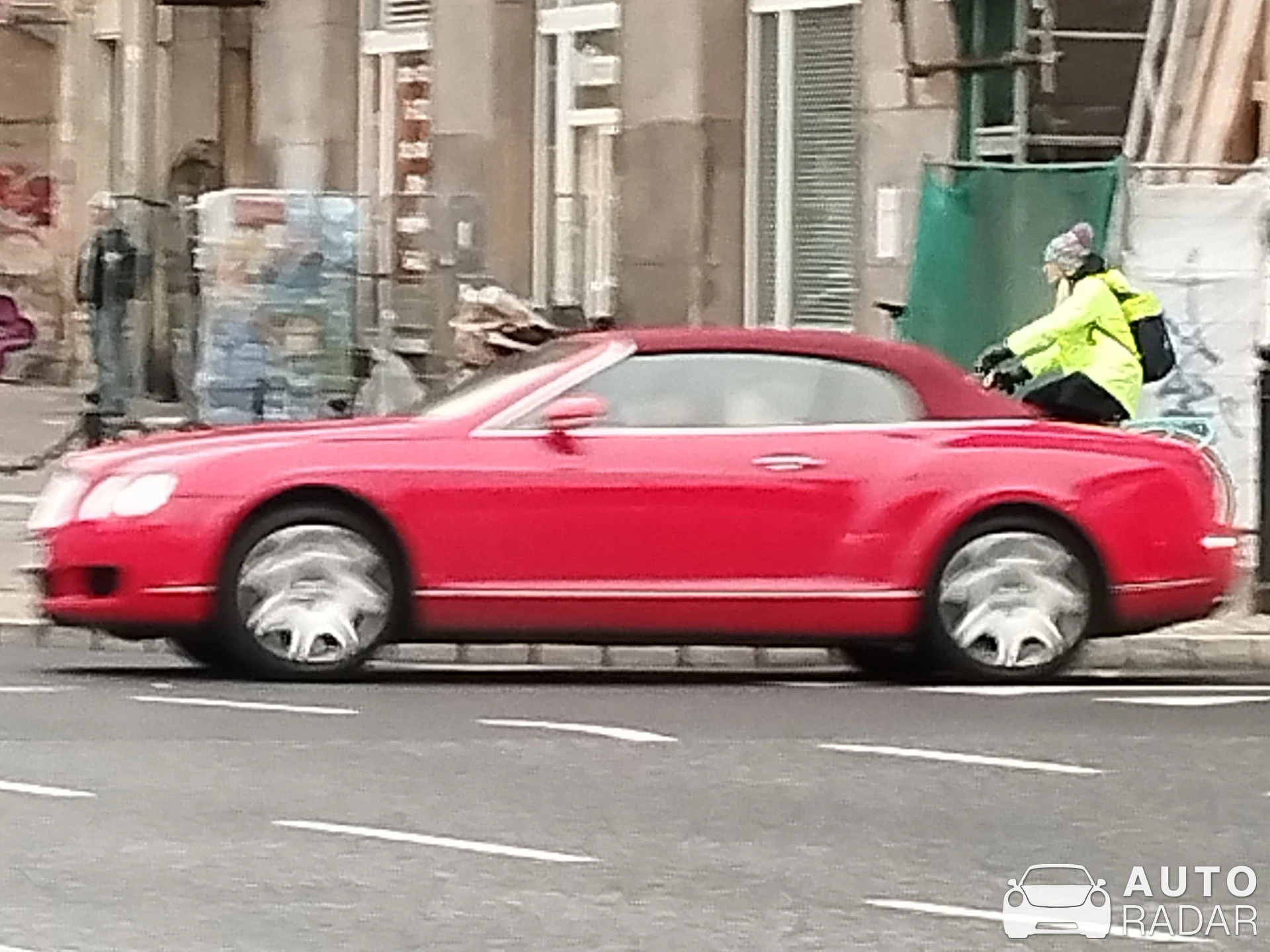 Bentley Continental GTC spotted in Warszawa, Poland