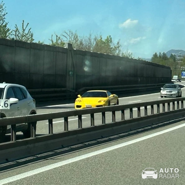 Ferrari 360 Modena spotted in Oberentfelden