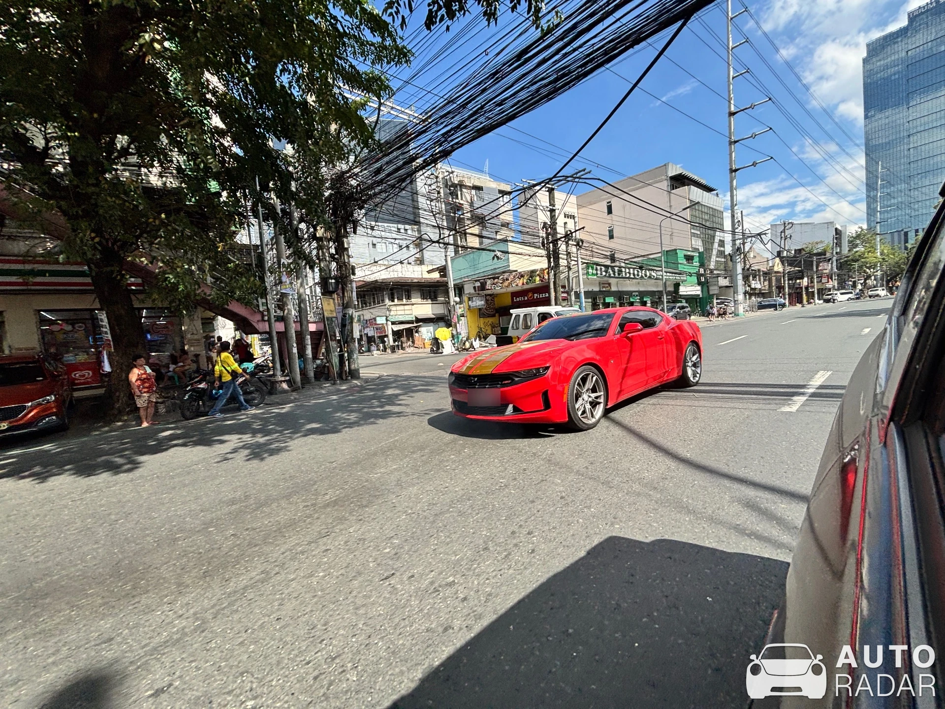 Chevrolet Camaro spotted in Pasay, Philippines