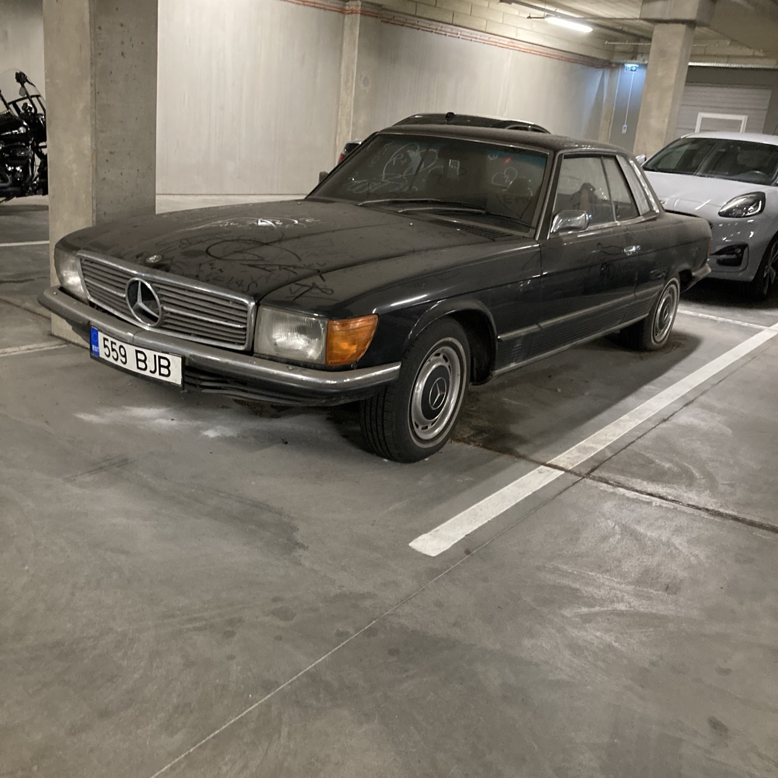 Mercedes-Benz 300 SL C107