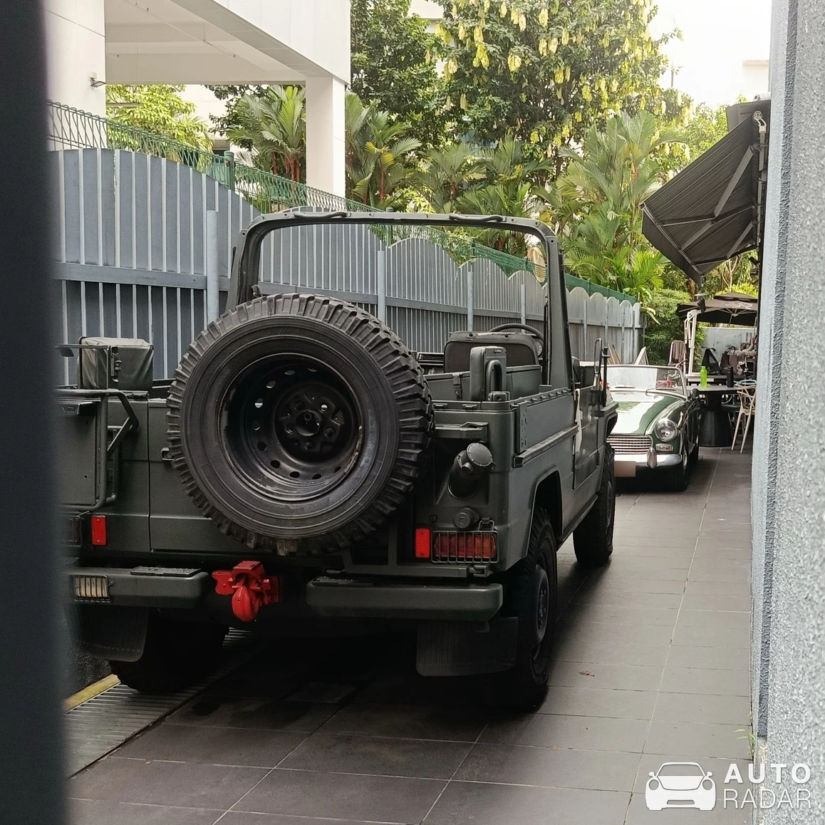 Mercedes-Benz W461 spotted in Singapore