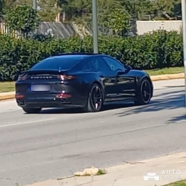 Porsche 971 Panamera S spotted in Βούλα, Ελλάδα
