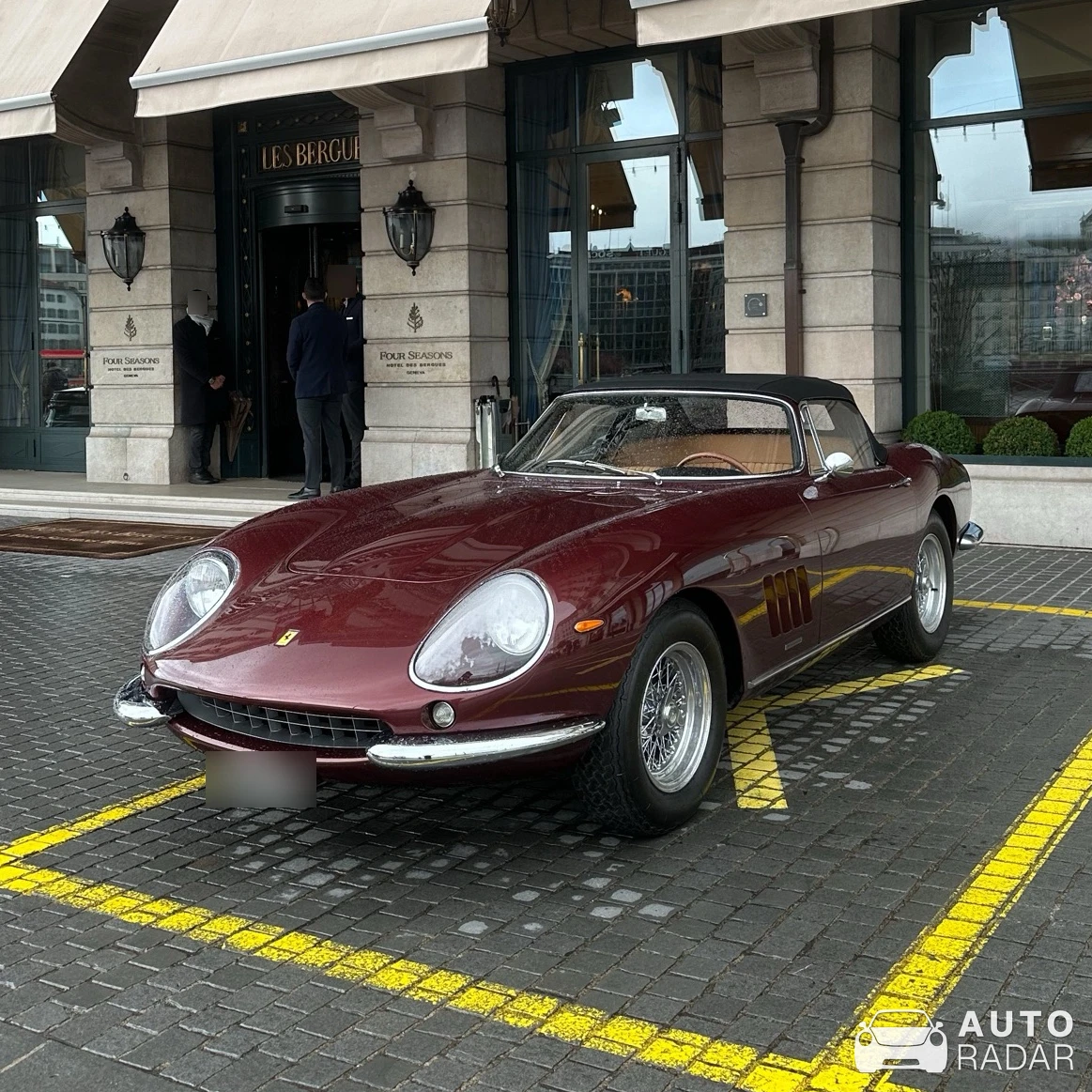 Ferrari 275 GTB/4 NART Spyder spotted in Genève
