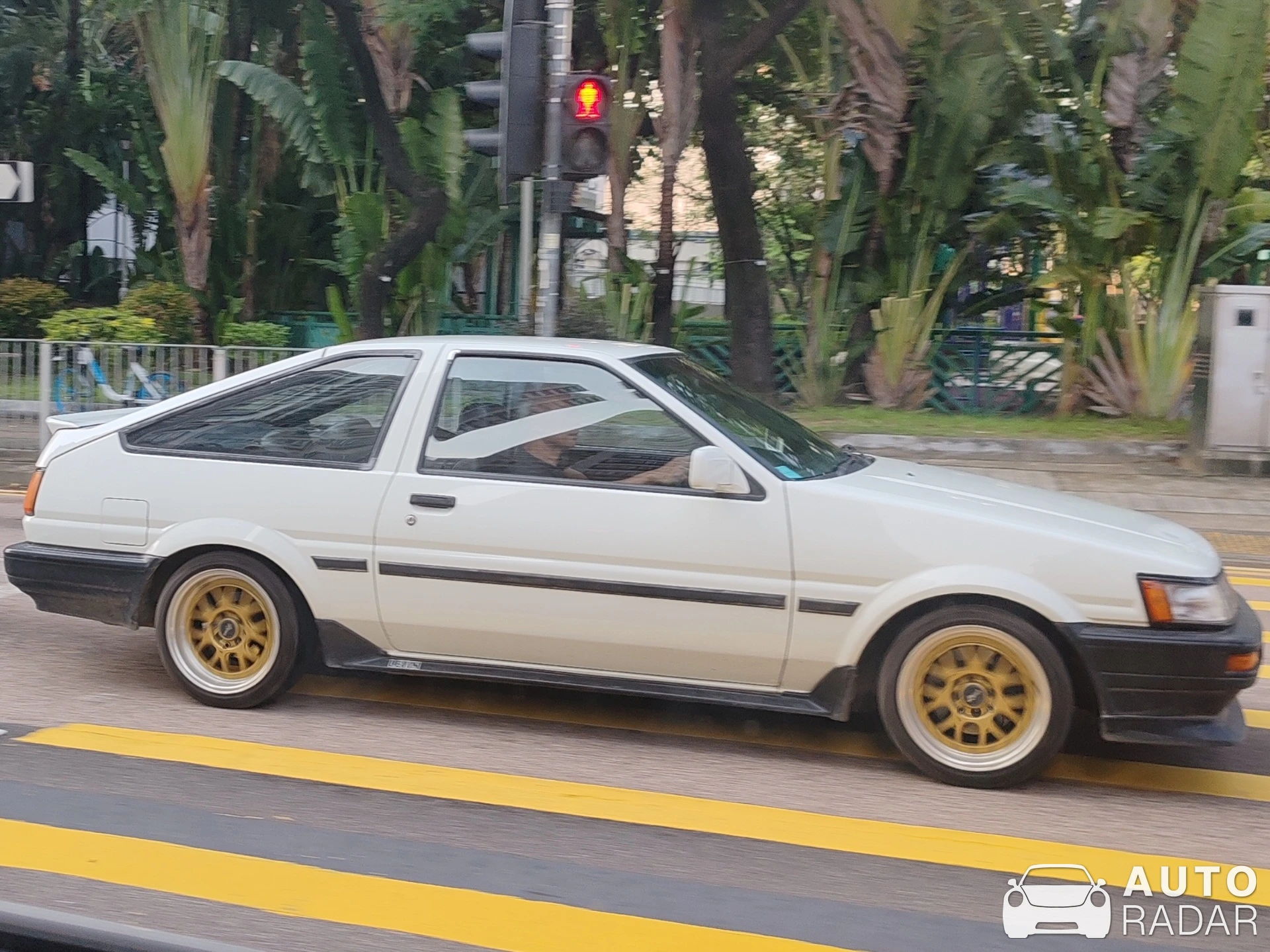 Toyota Corolla Levin AE85 spotted in Hong Kong