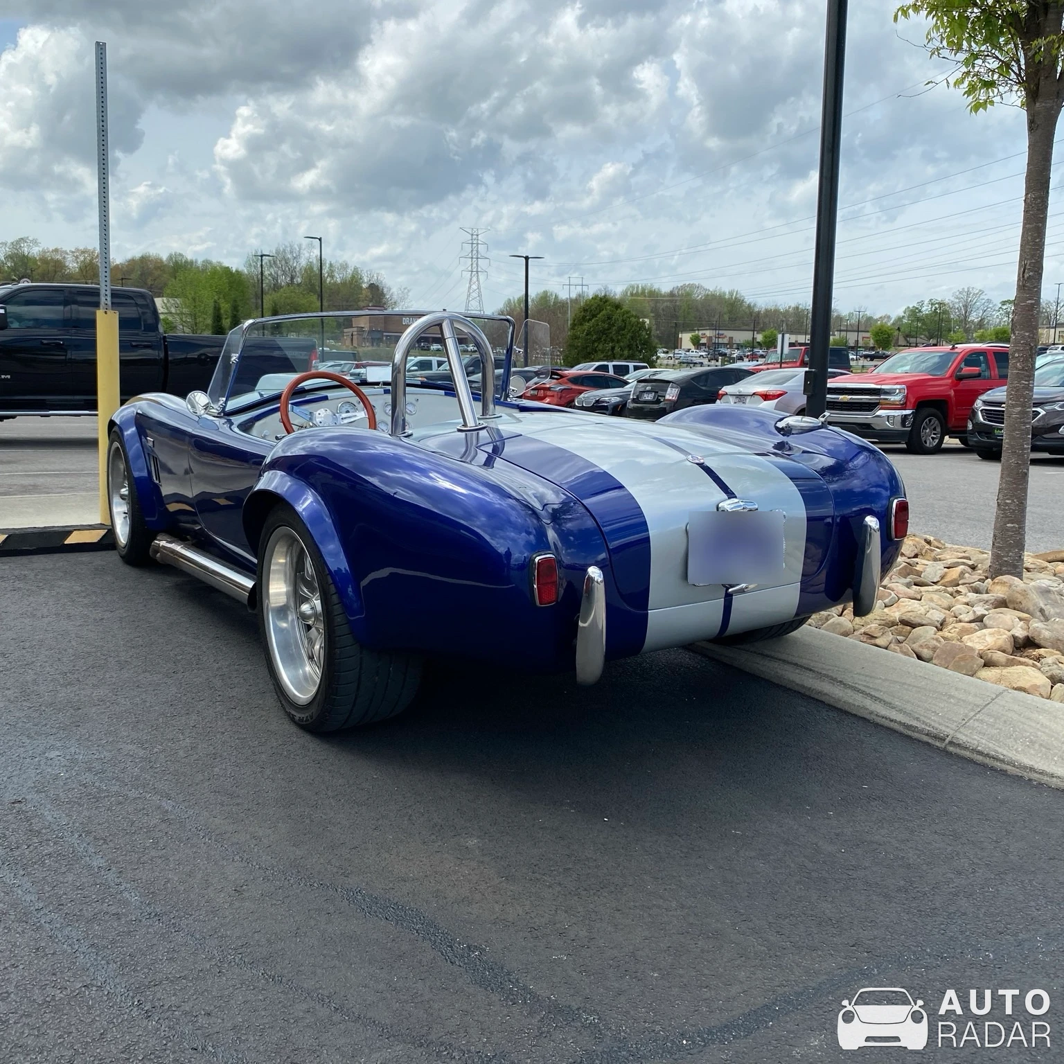 Shelby Cobra 427 Replica spotted in Cookeville, United States