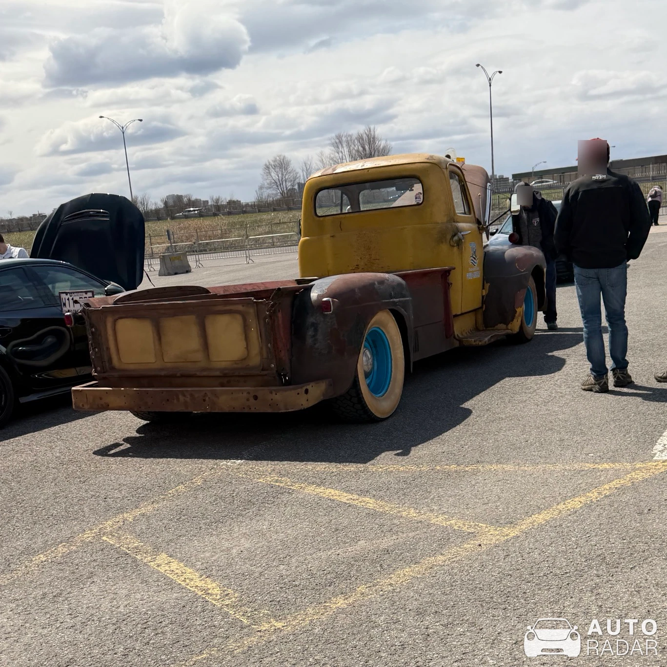 Ford F-1 spotted in Québec