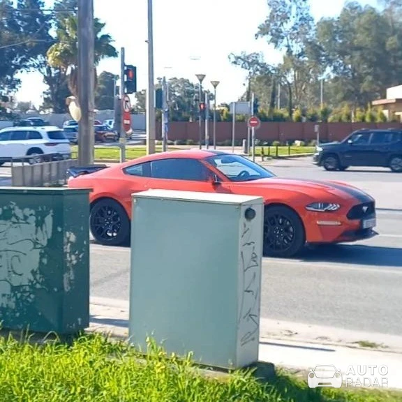 Ford Mustang spotted in Βούλα, Ελλάδα