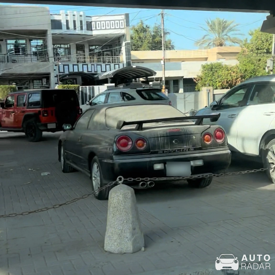 Nissan Skyline R34 spotted in Baghdad
