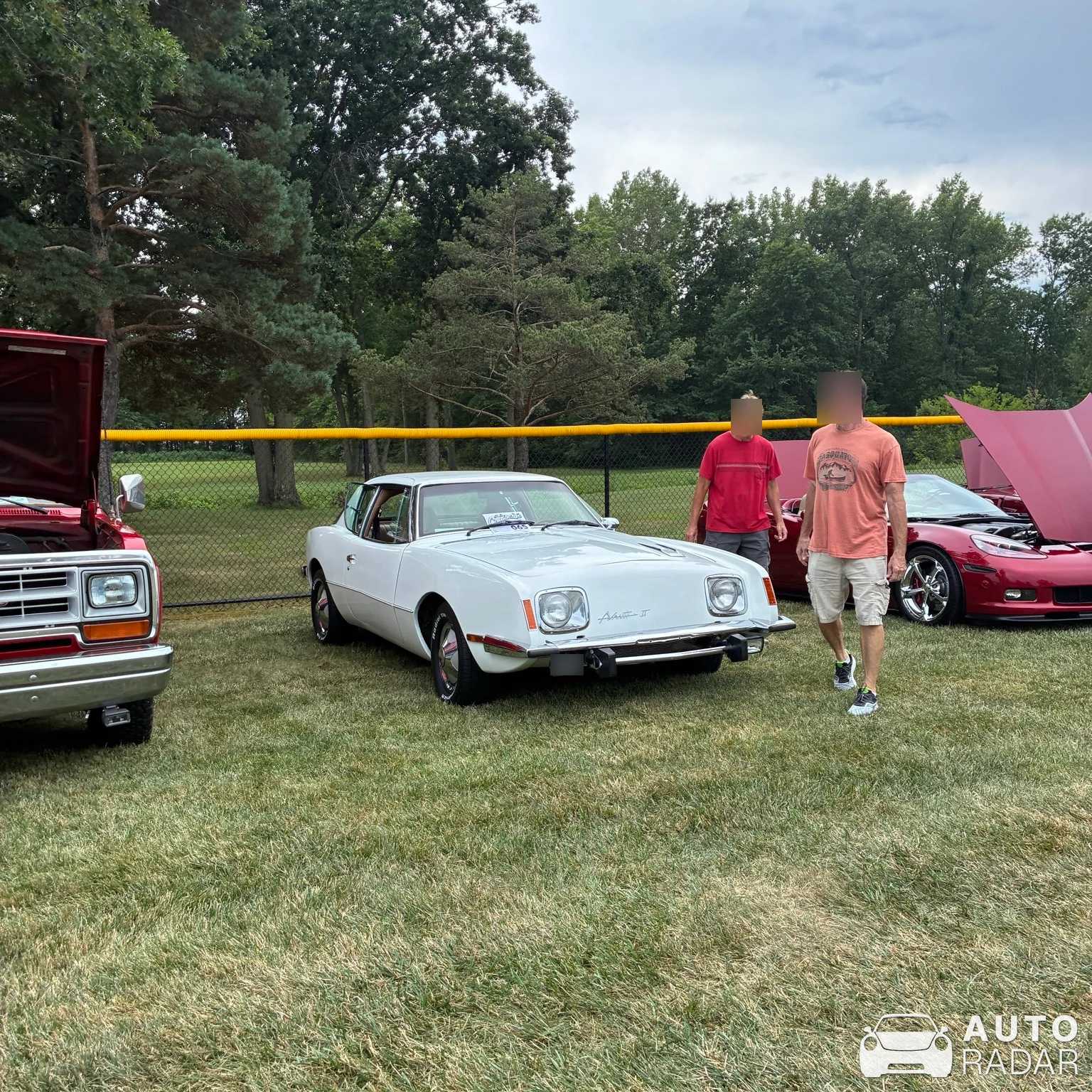 Studebaker Avanti R2 spotted in Avon Lake
