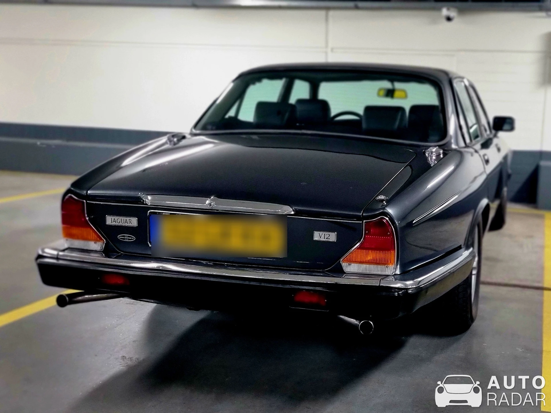 Jaguar XJ12 spotted in Rotterdam