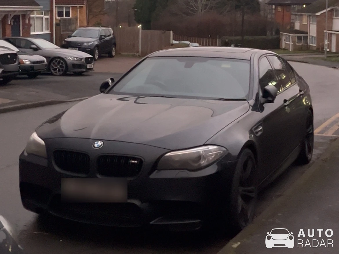 BMW M5 F10 2014 spotted in Droitwich Spa, United Kingdom