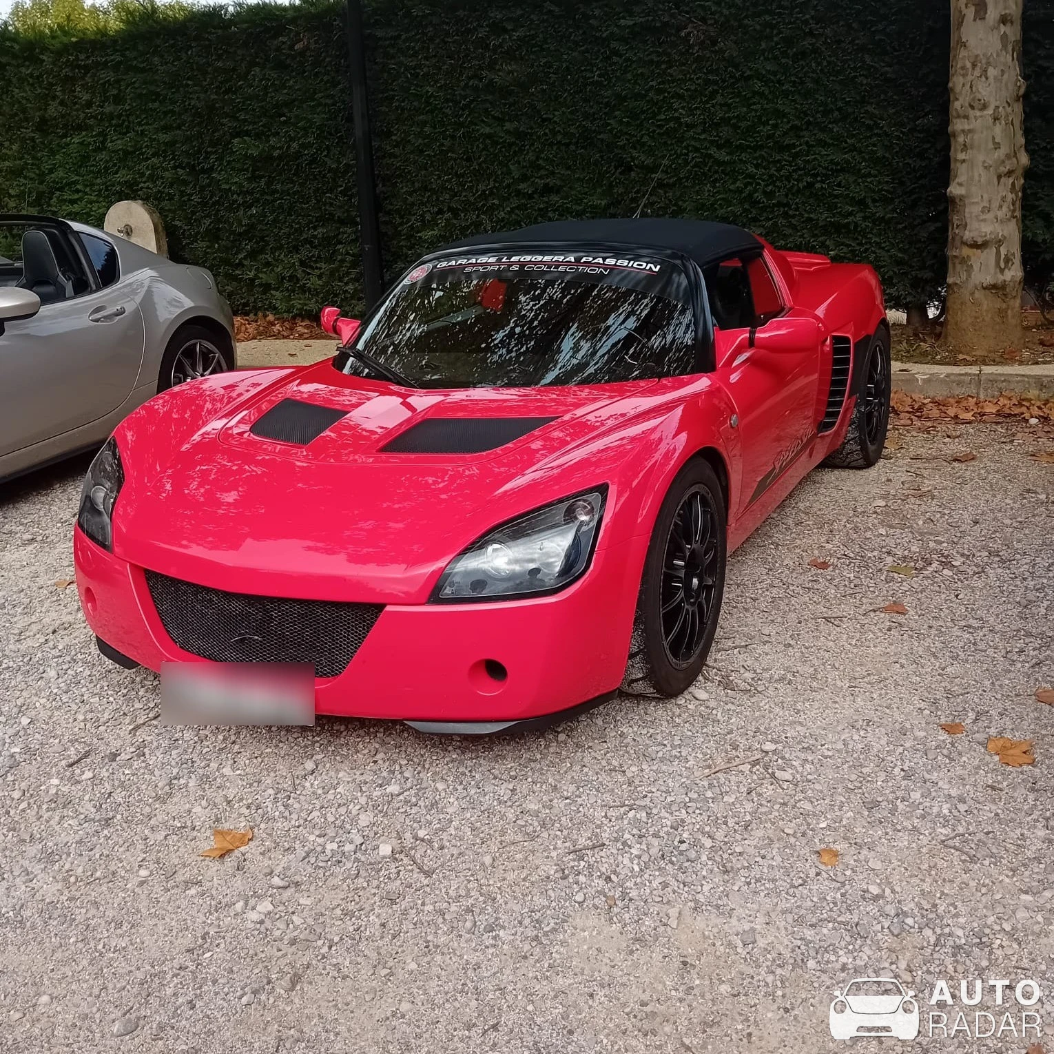 Opel Speedster spotted in Eurre, France