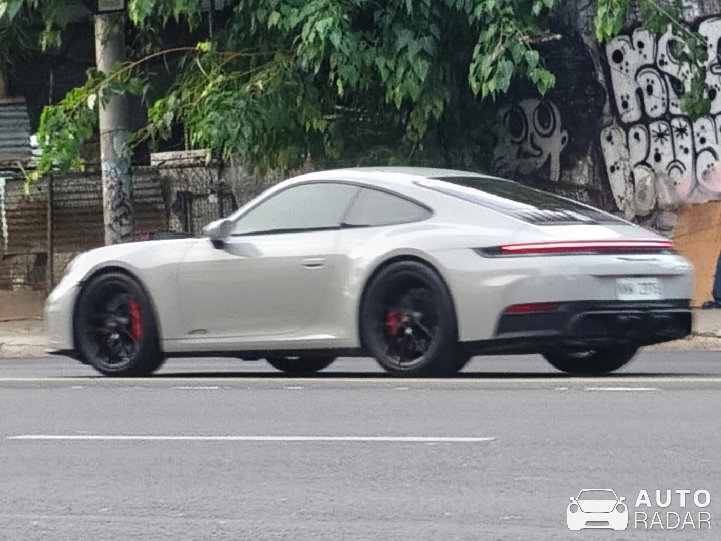 Porsche 992 Carrera GTS MkII spotted in Cebu City