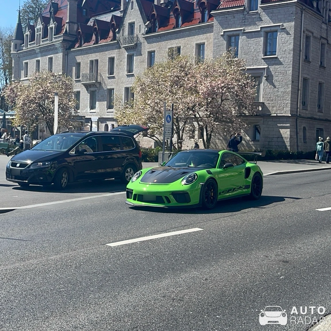 Porsche 991 GT3 RS MkII Weissach Package spotted in Lausanne