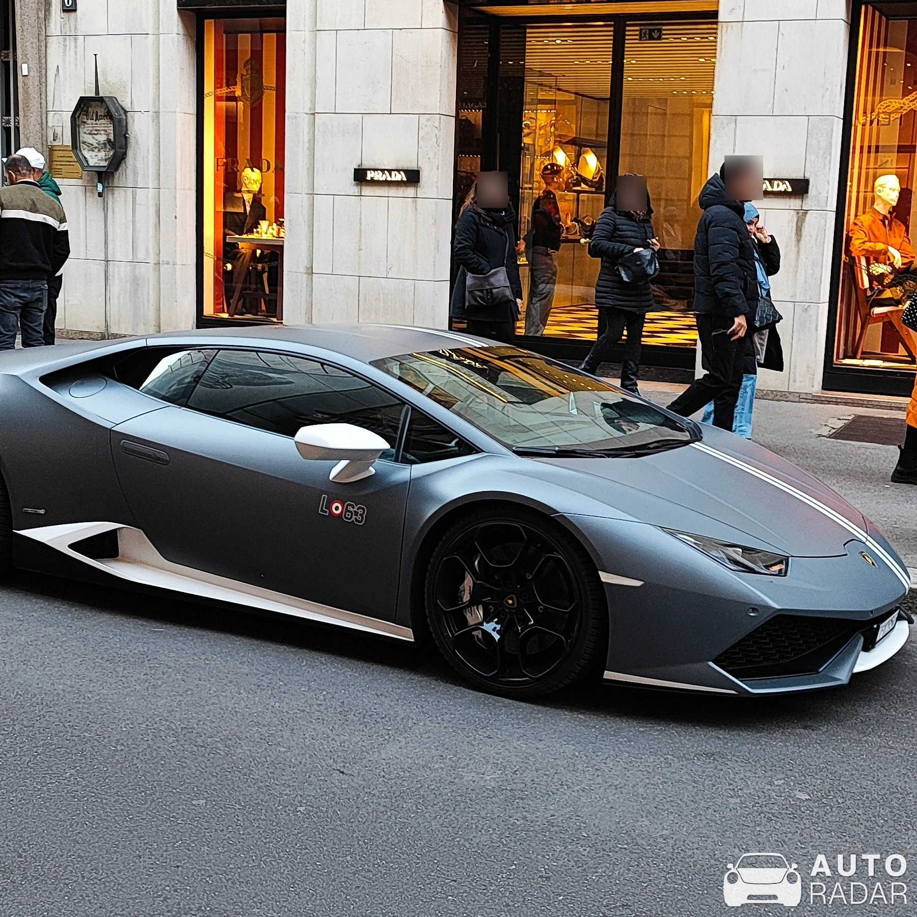 Lamborghini Huracán LP610-4 Avio spotted in Milano, Italy