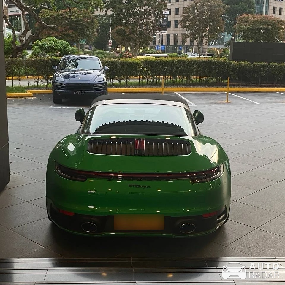 Porsche 992 Targa 4 MkI spotted in Singapore