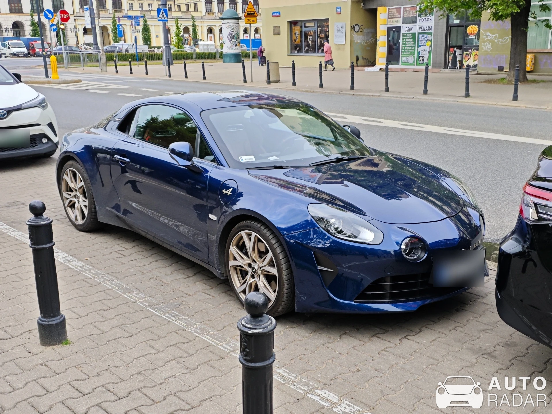 Alpine A110 Légende spotted in Warszawa