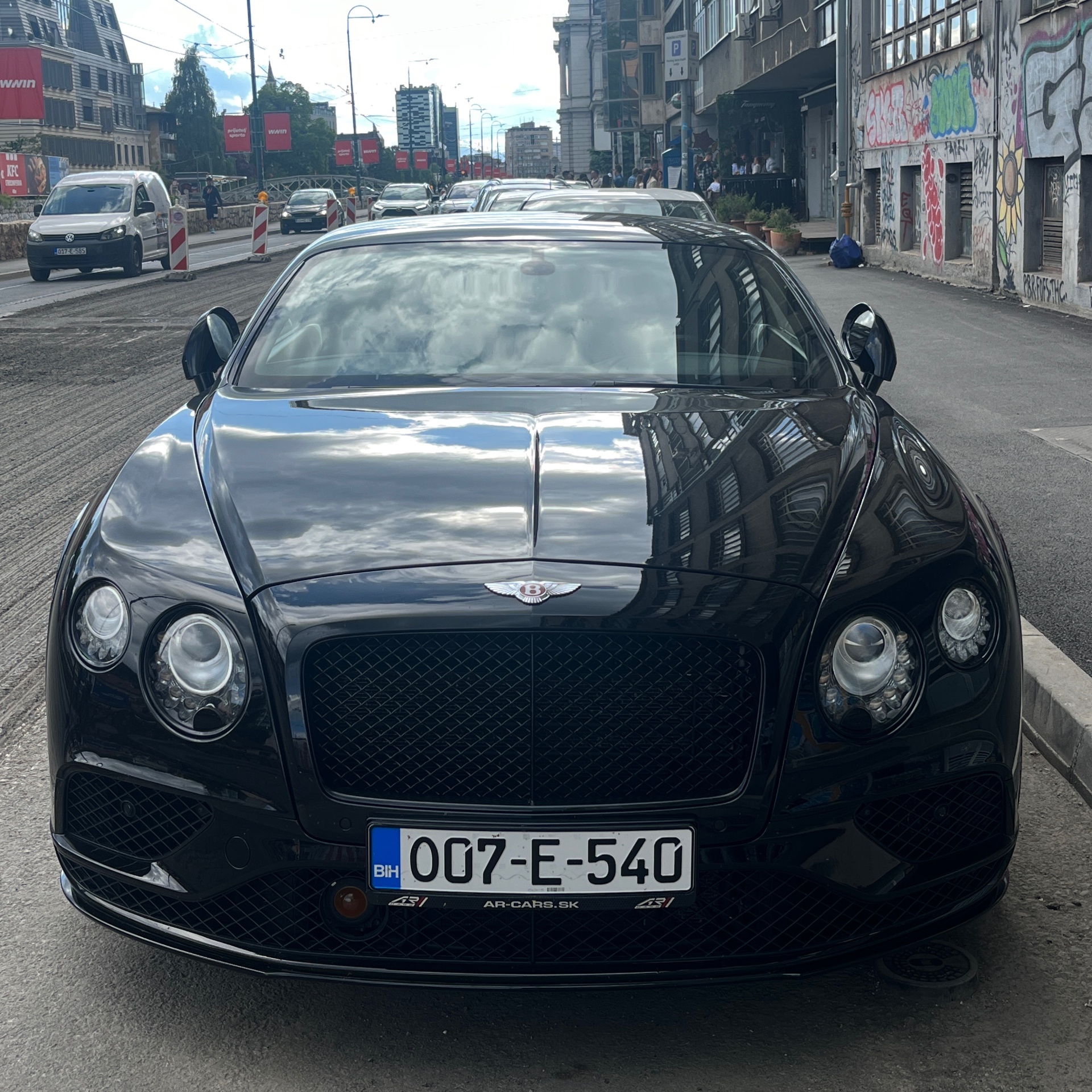 Bentley Continental GT V8 S Black Diamond Edition