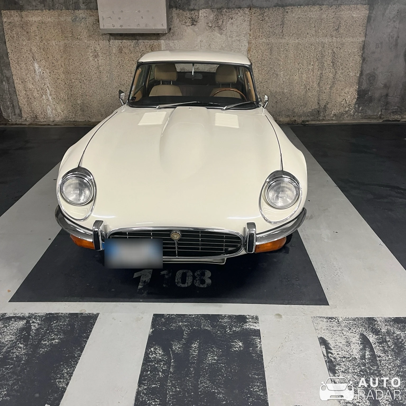 Jaguar E-Type spotted in Saint-Malo, France