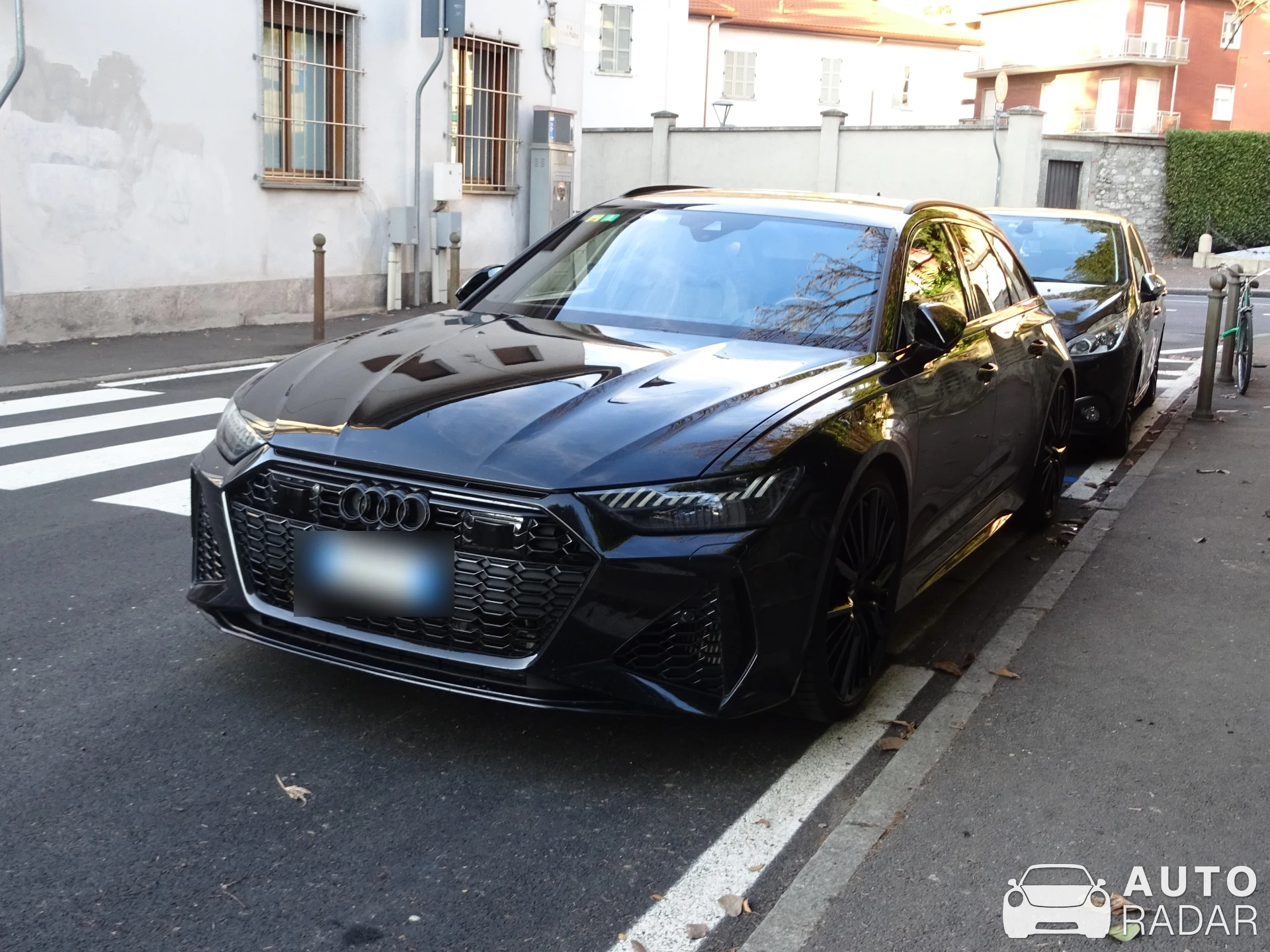Audi RS6 Avant C8 spotted in Como, Italy