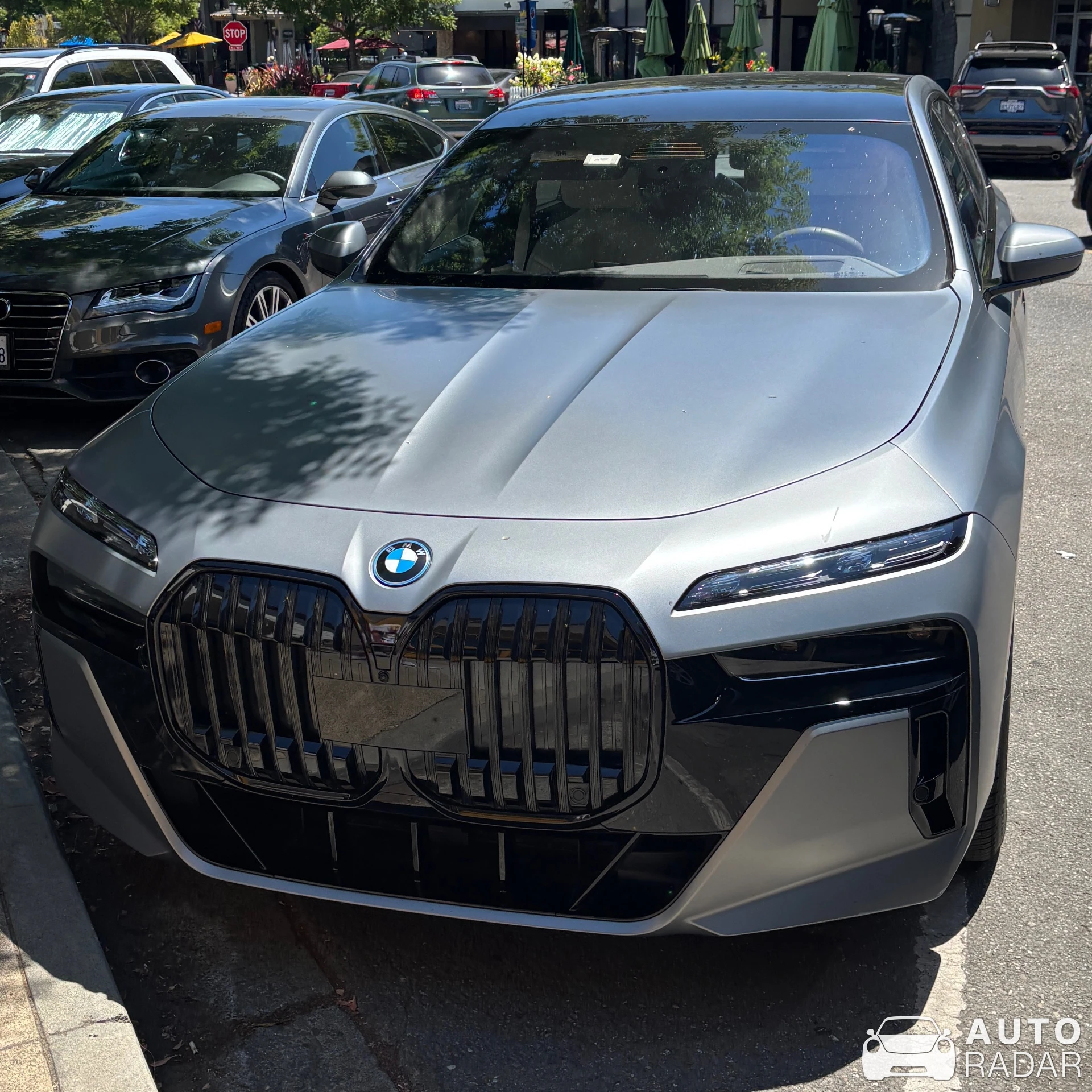 BMW i7 spotted in Los Altos, USA