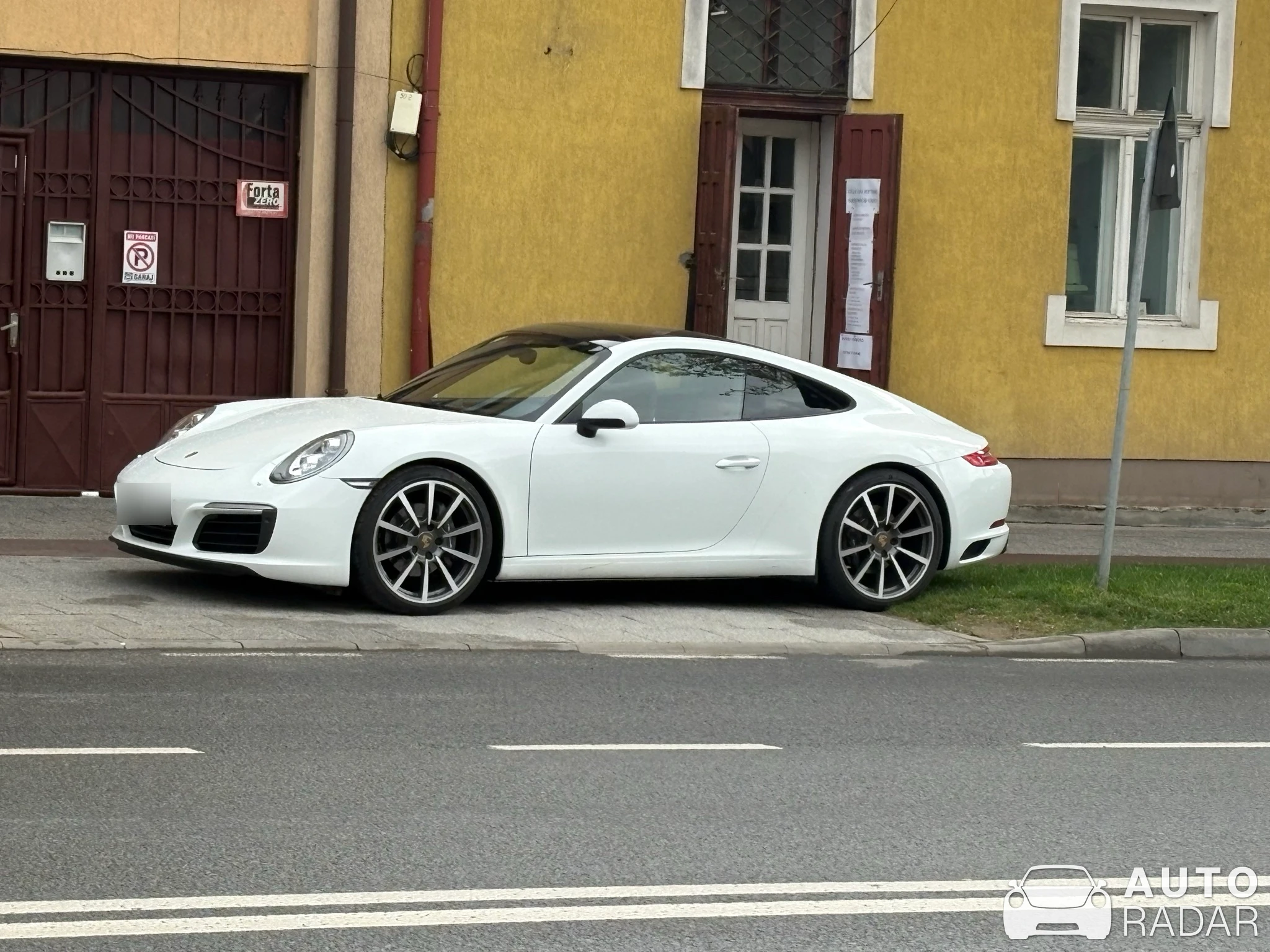 Porsche 991 Carrera MkII spotted in Bistrița