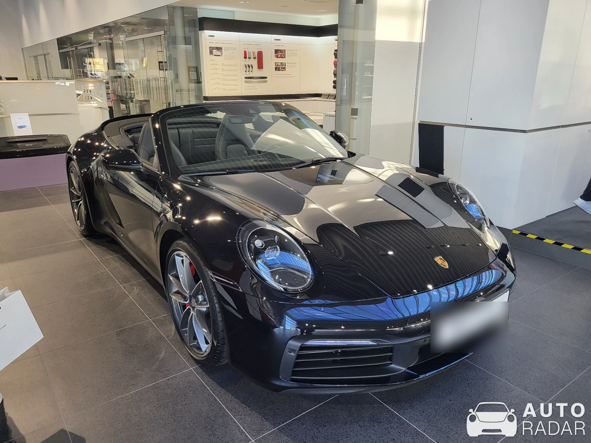 Porsche 992 Carrera S Cabriolet MkI spotted in Wien, Austria