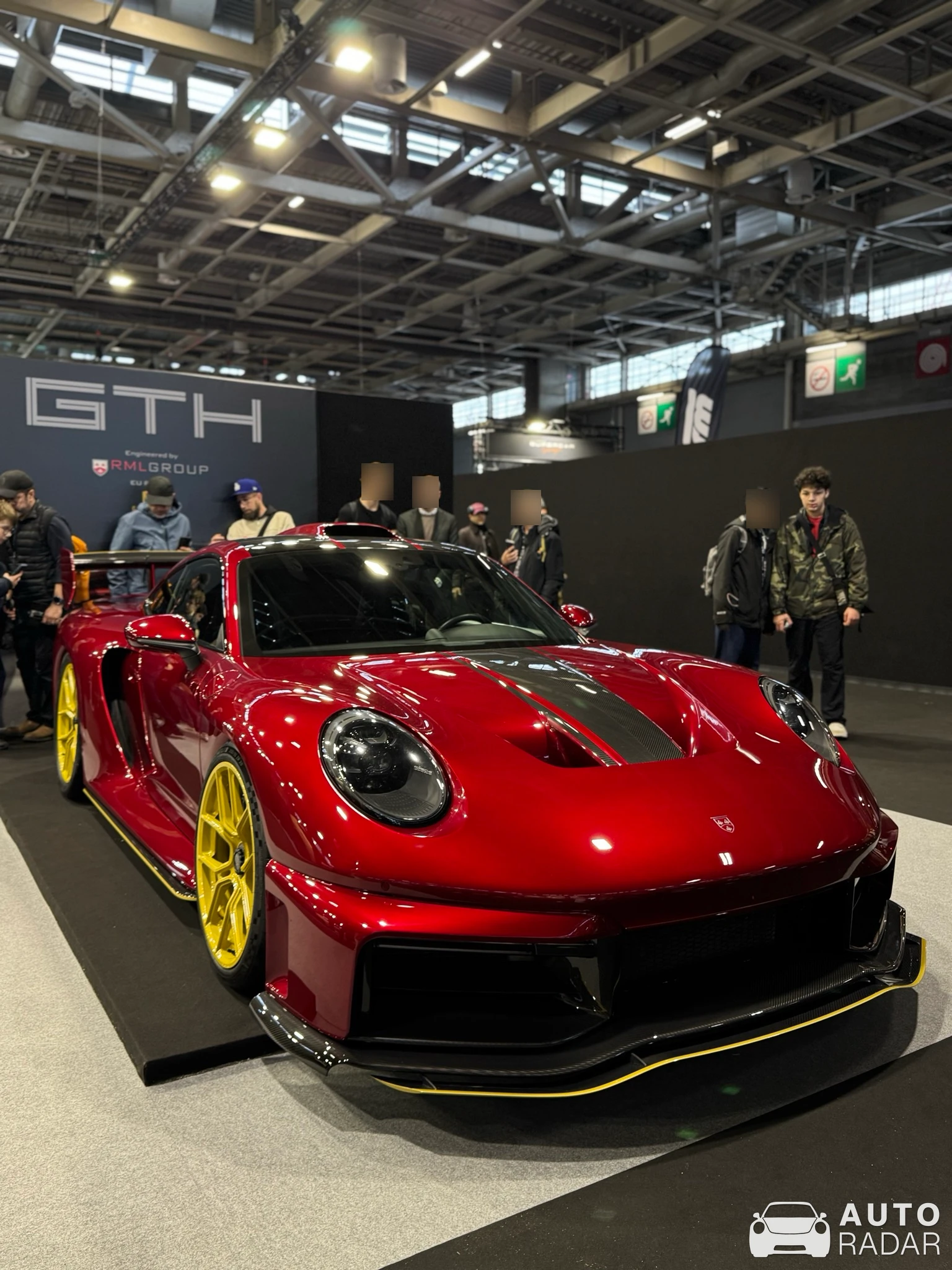 RML P39 spotted in Paris