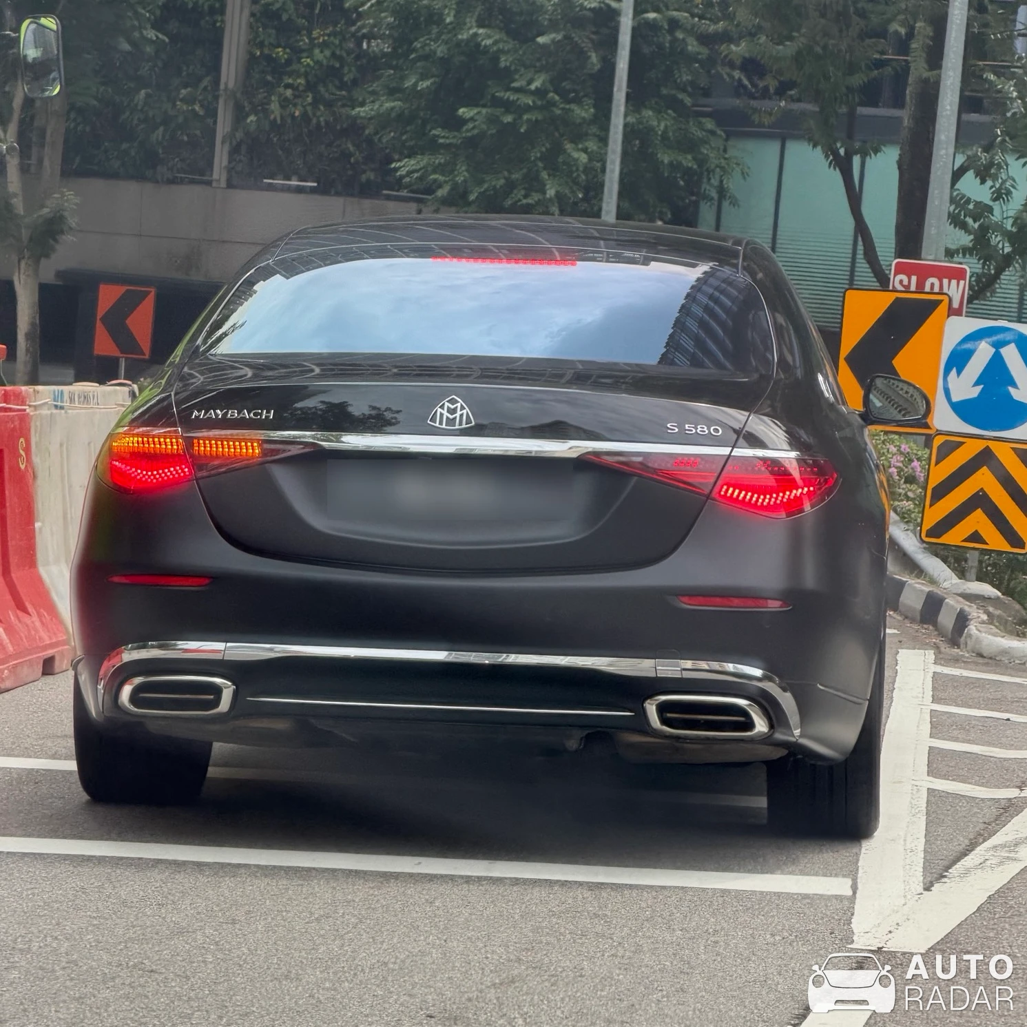 Mercedes-Maybach S 580 spotted in Singapura, 싱가포르