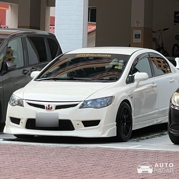 Honda Civic Type-R 2010 spotted in Singapore