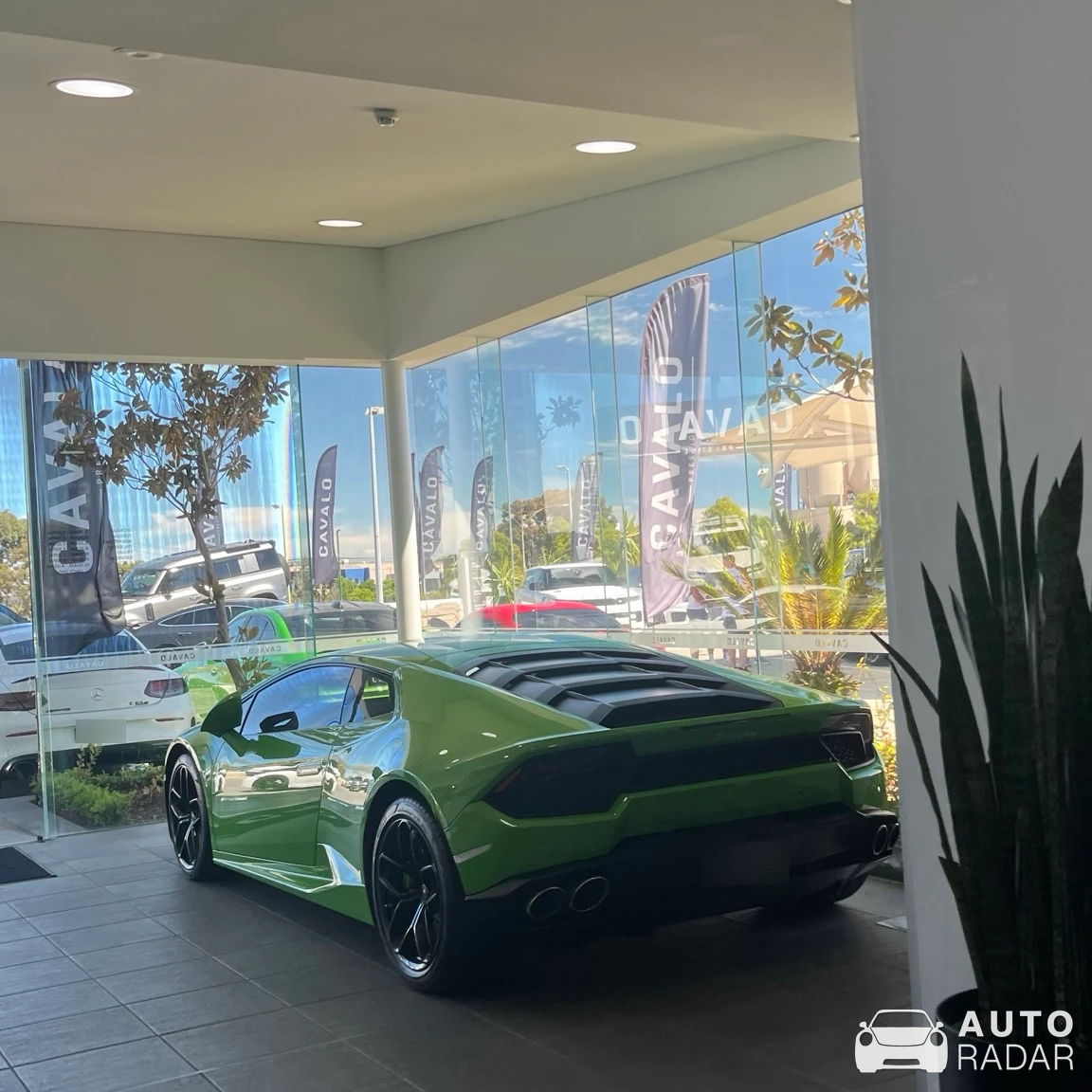 Lamborghini Huracán LP610-4 spotted in Docklands, Australia