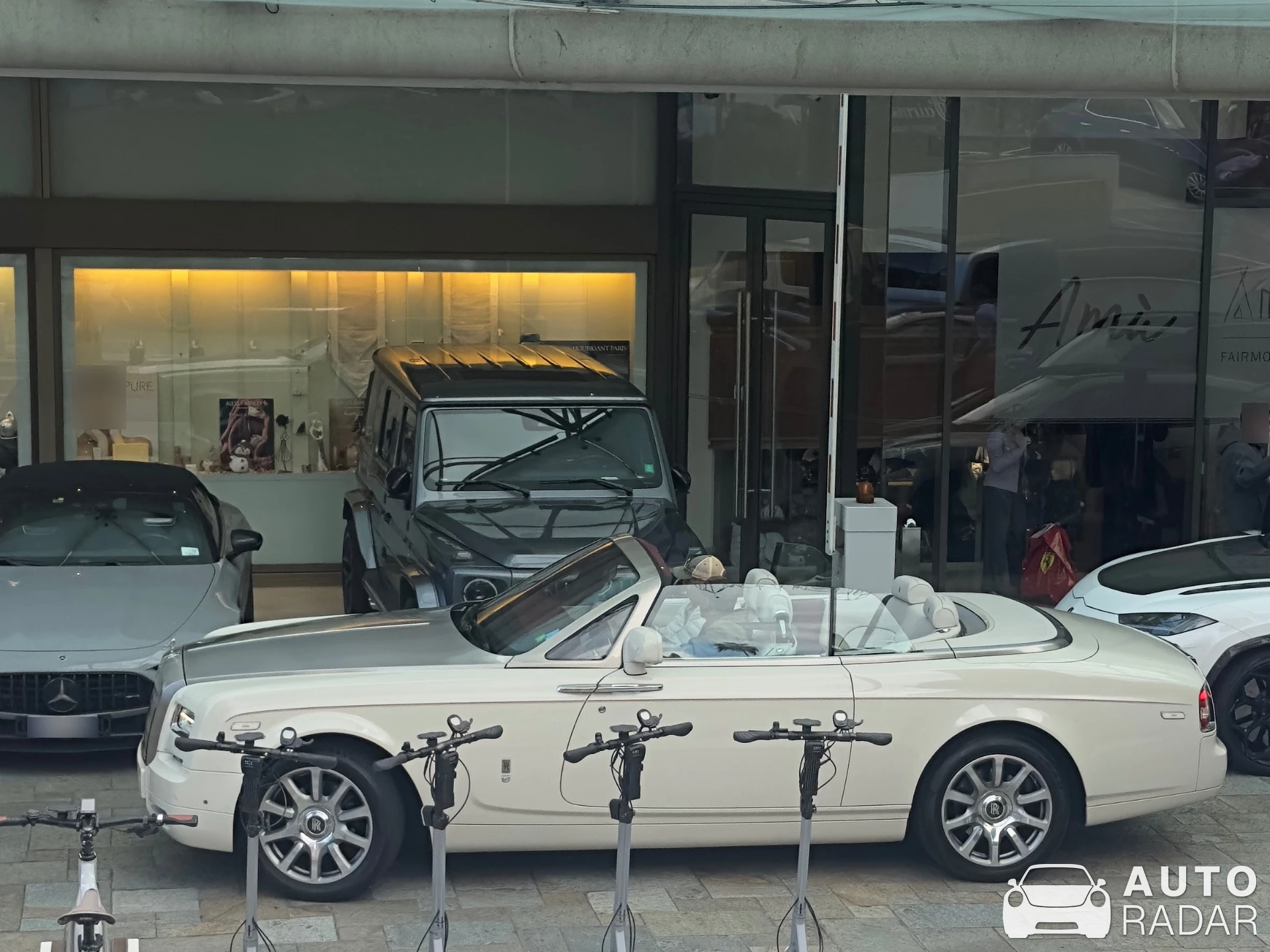 Rolls-Royce Phantom Drophead Coupé spotted in Monaco, Monaco