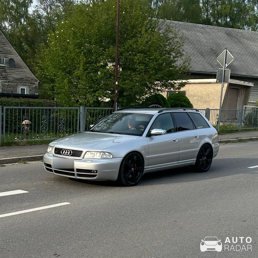 Audi S4 Avant B5 spotted in Zwönitz