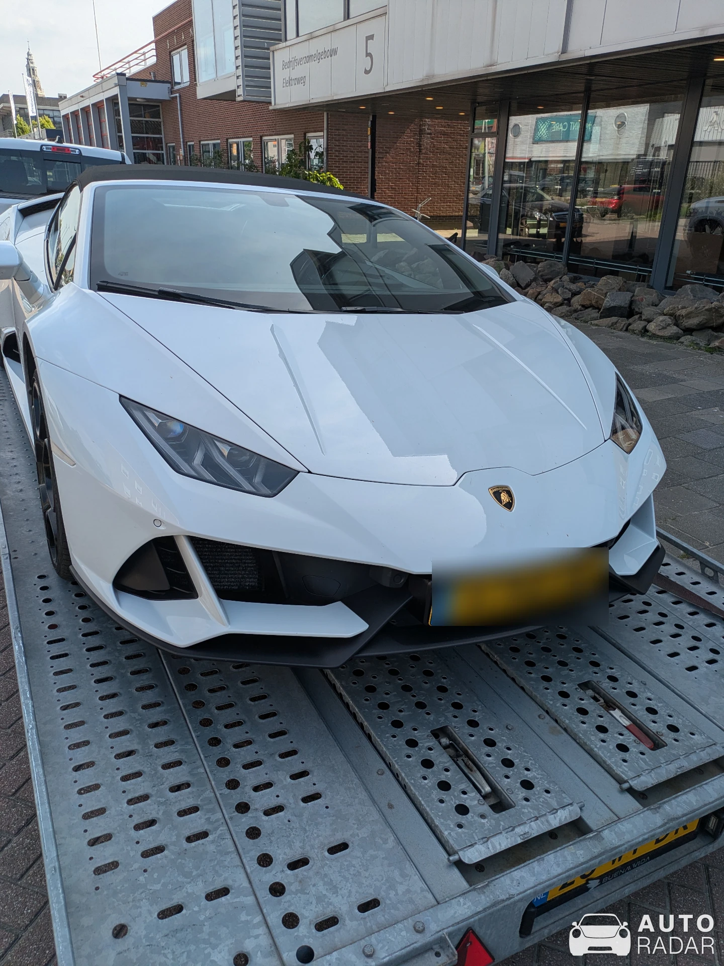 Lamborghini Huracán LP640-4 EVO Spyder spotted in Dirksland