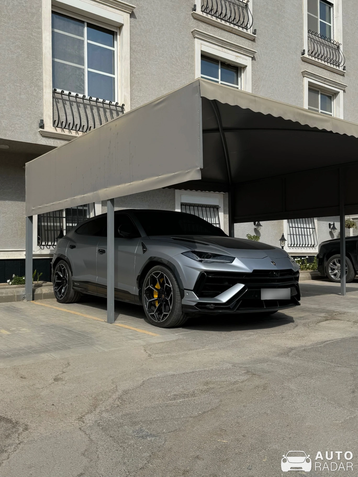 Lamborghini Urus Performante spotted in Riyadh, Saudi Arabia