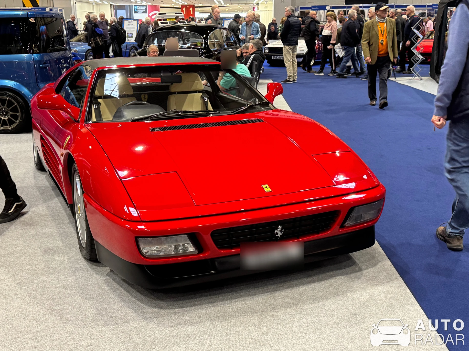 Ferrari Testarossa spotted in 英格兰, 英国
