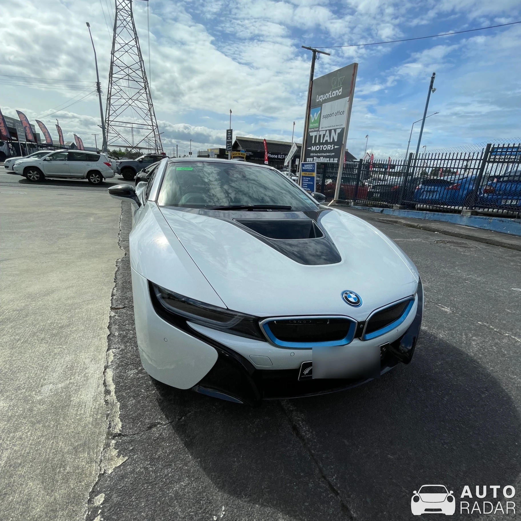 BMW i8 spotted in Auckland, New Zealand