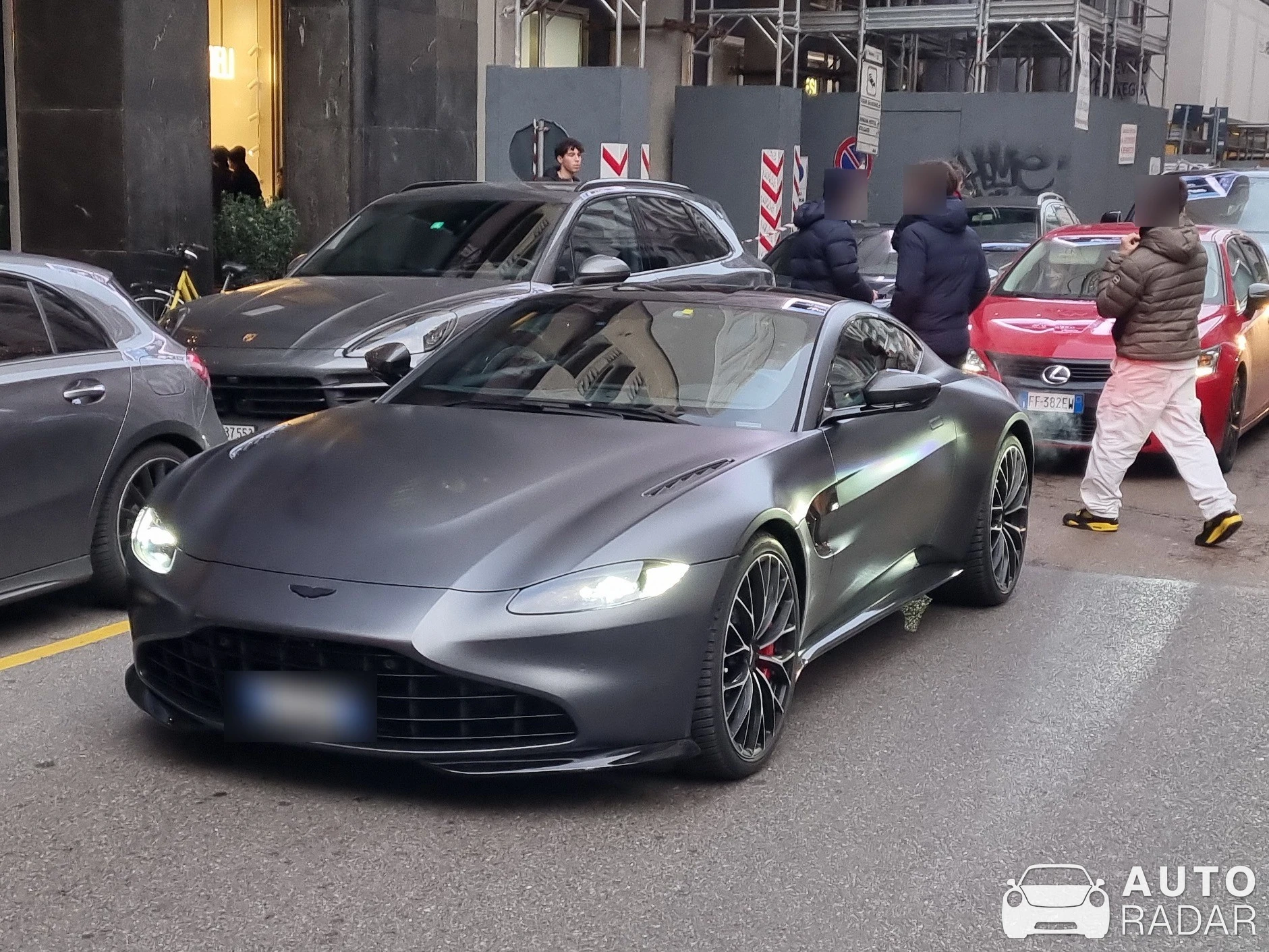 Aston Martin V8 Vantage spotted in Milano, Italia