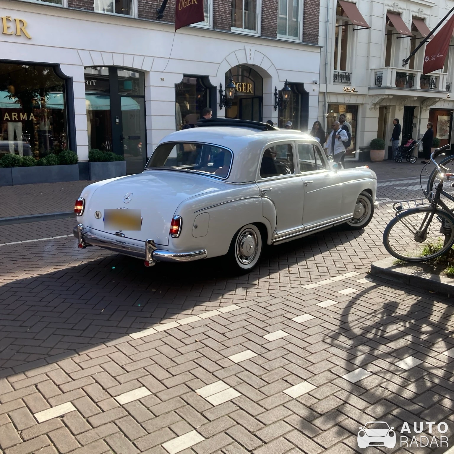 Mercedes-Benz W180 220S spotted in Amsterdam