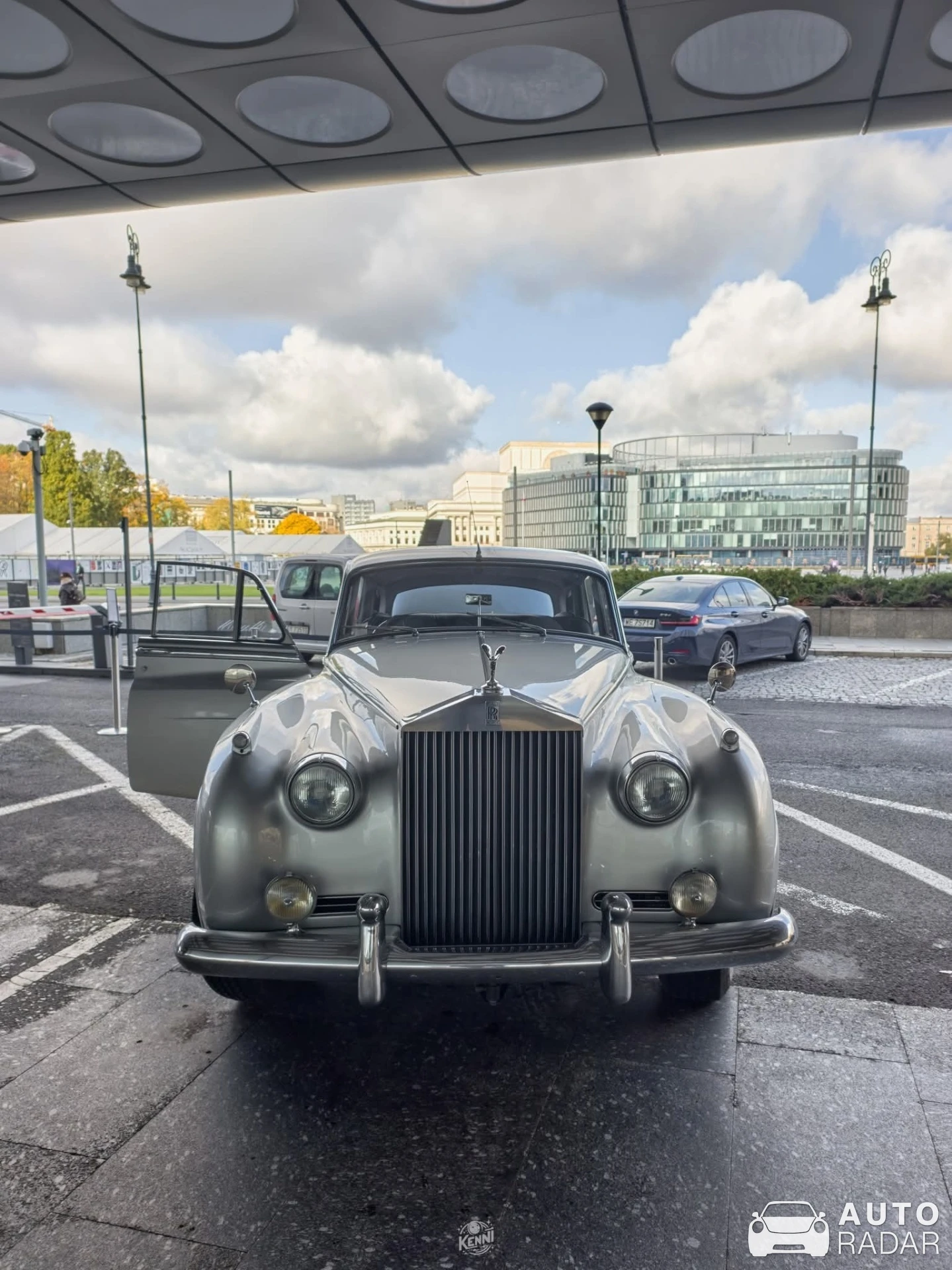 Rolls-Royce Silver Cloud II spotted in Warszawa