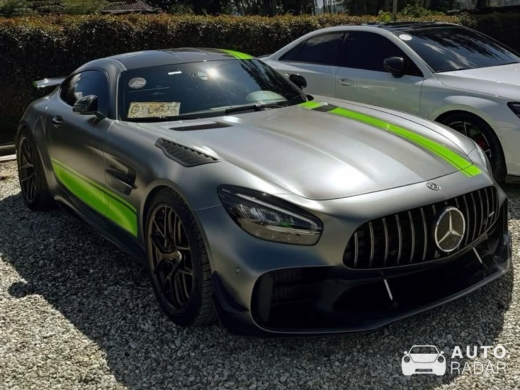 Mercedes-AMG GT R Pro C190 spotted in Medellín, Colombia