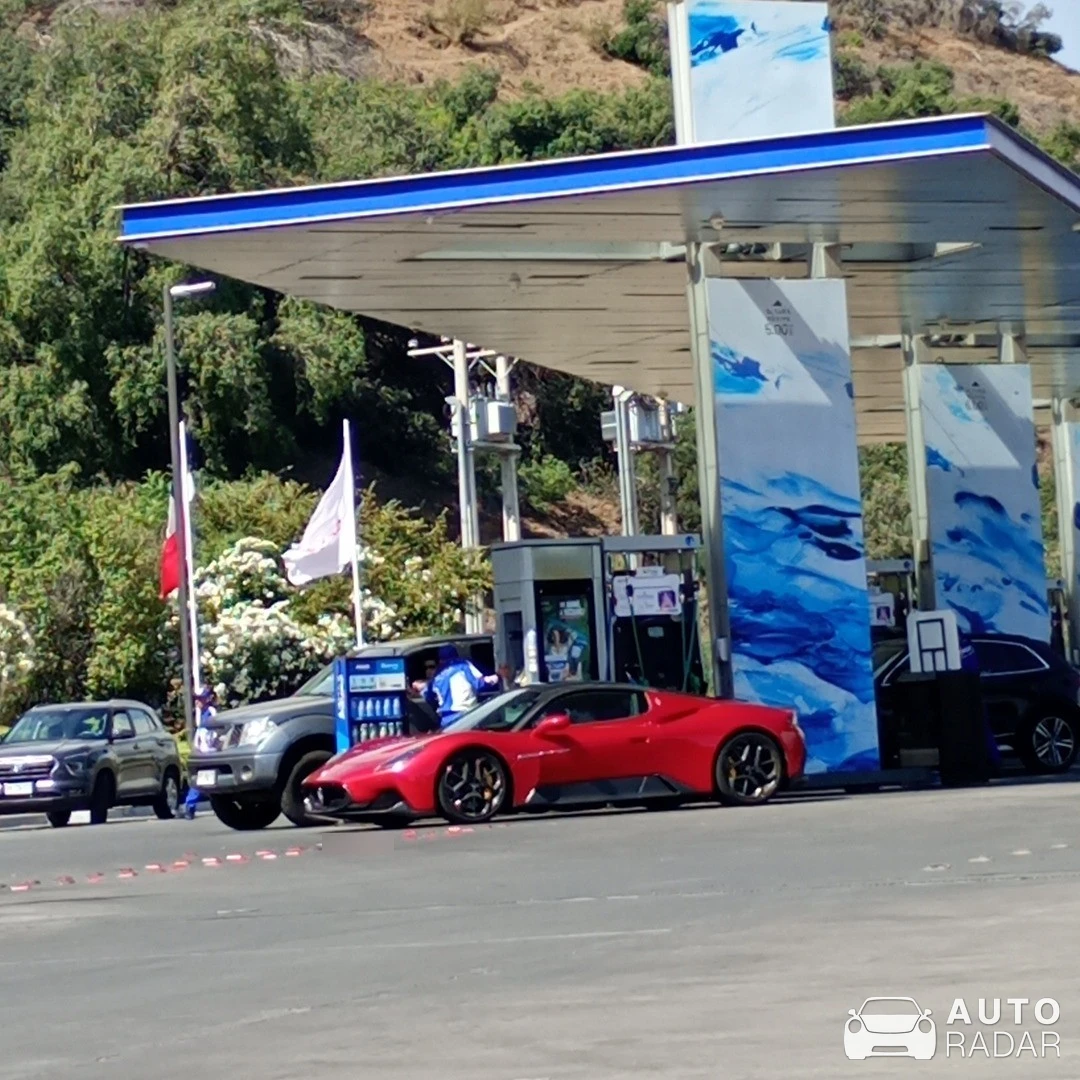 Maserati MC20 spotted in Santiago, Chile