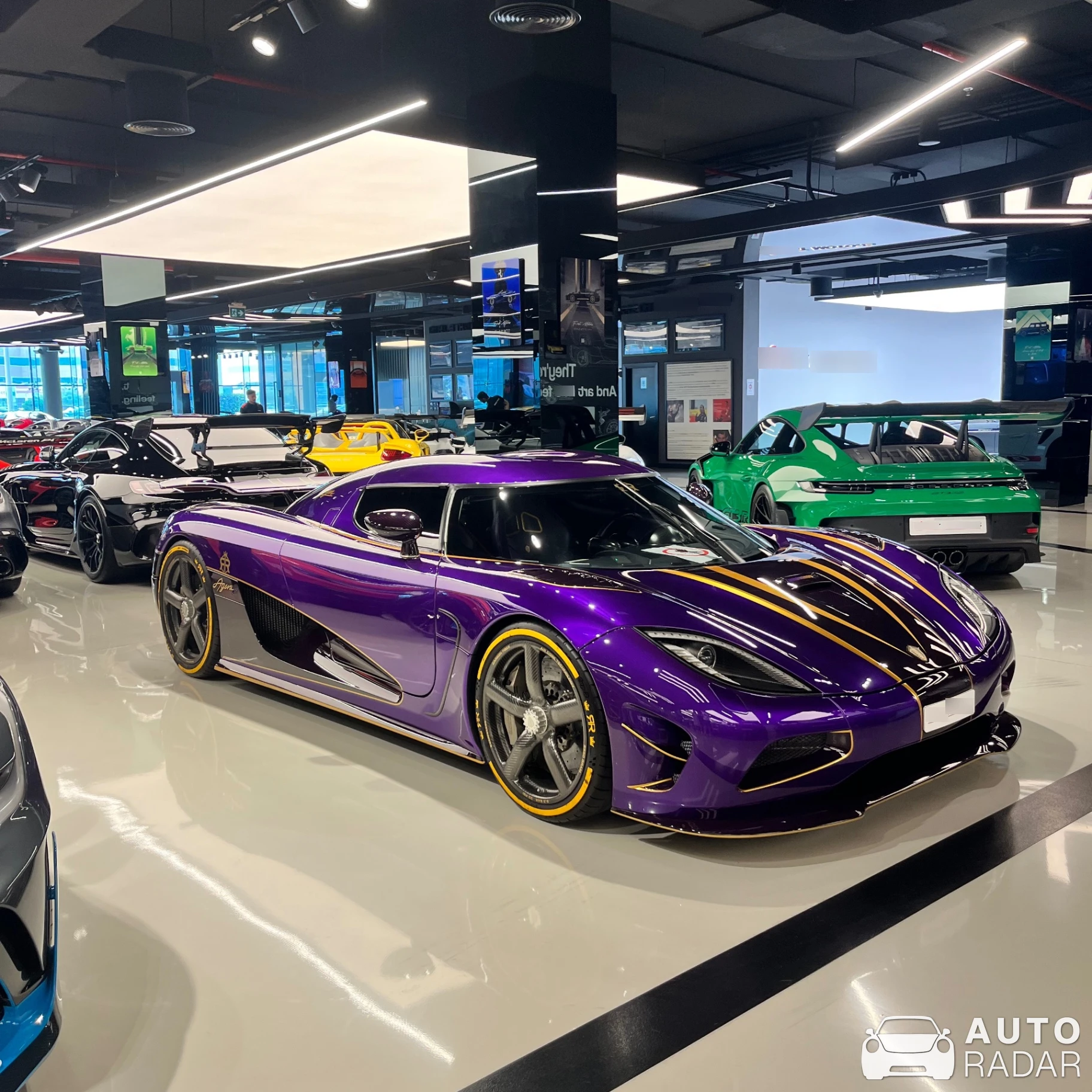 Koenigsegg Agera R Zijin spotted in Dubai